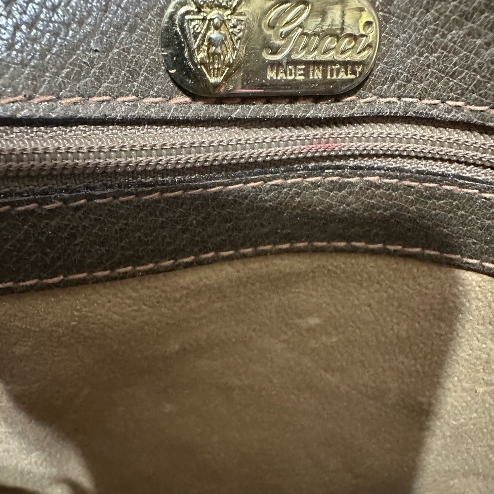 GUCCI ❤️🌟VINTAGE GG SUPREME CROSSBODY BAG ⭐️ - Picture 9 of 11